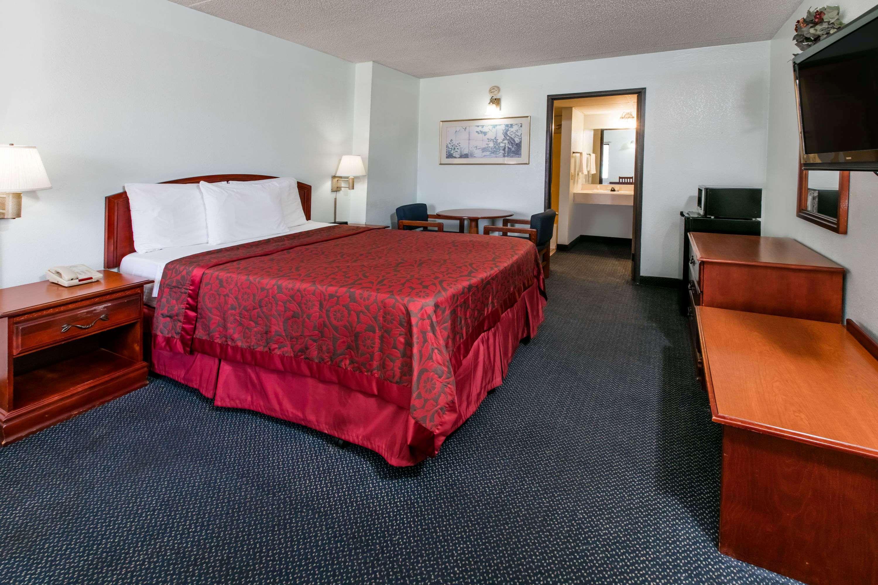 Oyo Hotel Muskogee Near Creek Nation Casino - Hwy 64 Exterior foto